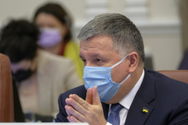 Аваков призвал обойтись без провокаций на местных выборах и пригрозил силовиками Аваков призвал обойтись без провокаций на местных выборах и пригрозил силовиками