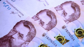 С 2021 года пенсионерам от 75 и 80 лет начнут платить надбавку в 400 и 500 гривен С 2021 года пенсионерам от 75 и 80 лет начнут платить надбавку в 400 и 500 гривен