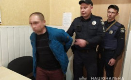 На Днепропетровщине пьяный мужчина «заминировал» многоэтажку На Днепропетровщине пьяный мужчина «заминировал» многоэтажку