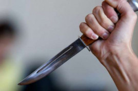 В Каменском 13-летняя девочка получила ножевое ранение в свой день рождения