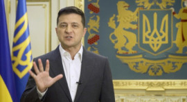 Зеленский анонсировал проведение всеукраинского опроса вместе с местными выборами Зеленский анонсировал проведение всеукраинского опроса вместе с местными выборами