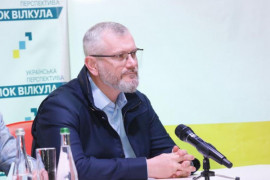 Вилкул: Ученые Днепра создали прибор, который сделает борьбу с коронавирусом более эффективной Вилкул: Ученые Днепра создали прибор, который сделает борьбу с коронавирусом более эффективной
