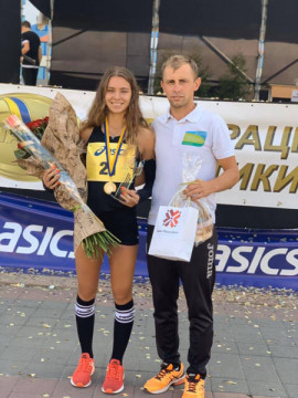 Красавица из Каменского стала чемпионкой Украины по спортивной ходьбе