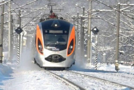 "Укрзализныця" на новогодние праздники запустит поезд из Киева на горнолыжный курорт
