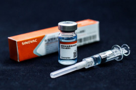 Названа стоимость вакцины от коронавируса для украинцев