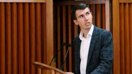 Нардеп “Слуги народа” задекларировал около двух миллионов гривен выигрыша в лотерею Нардеп “Слуги народа” задекларировал около двух миллионов гривен выигрыша в лотерею