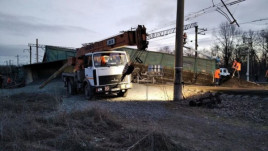 "Укрзализныця" изменила маршруты поездов из-за аварии под Днепром "Укрзализныця" изменила маршруты поездов из-за аварии под Днепром