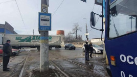 В Каменском фура оторвала ноги мужчине В Каменском фура оторвала ноги мужчине