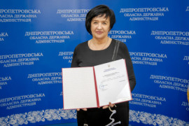 Зеленський призначив на Дніпропетровщину нову голову РДА Зеленський призначив на Дніпропетровщину нову голову РДА