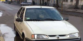 В Днепре возле вокзала за рулем авто умер пожилой мужчина В Днепре возле вокзала за рулем авто умер пожилой мужчина