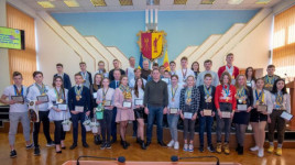 У Кам`янському провідним спортсменам призначили стипендію У Кам`янському провідним спортсменам призначили стипендію