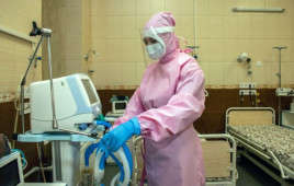 В Днепре переполнены реанимации, лечить коронавирус пошли хирурги и травматологи, - врач В Днепре переполнены реанимации, лечить коронавирус пошли хирурги и травматологи, - врач