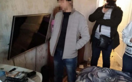 Двух жителей Днепра поймали на распространении детской порнографии Двух жителей Днепра поймали на распространении детской порнографии