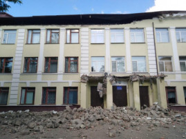 «Реконструкция школы слишком затянулась»: в Каменском горожане пригрозили перекрыть трассу и железную дорогу «Реконструкция школы слишком затянулась»: в Каменском горожане пригрозили перекрыть трассу и железную дорогу