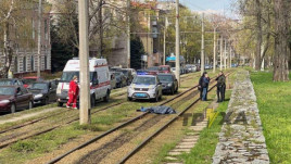 Чоловік, якого вбили у Дніпрі, міг займатися поставками наркотиків, – ЗМІ Чоловік, якого вбили у Дніпрі, міг займатися поставками наркотиків, – ЗМІ