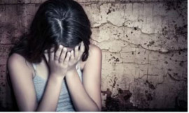 На Днепропетровщине в детском доме семейного типа насиловали 13-летнюю девочку На Днепропетровщине в детском доме семейного типа насиловали 13-летнюю девочку