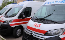 Дніпропетровський обласний центр екстреної меддопомоги отримав нові сучасні реанімобілі Дніпропетровський обласний центр екстреної меддопомоги отримав нові сучасні реанімобілі