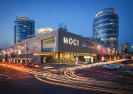 В Днепре с "Мост-Сити" спрыгнул голый мужчина: медики не смогли его спасти (фото 18+) В Днепре с "Мост-Сити" спрыгнул голый мужчина: медики не смогли его спасти (фото 18+)
