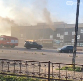 В Каменском на Центральном рынке горел мясной павильон В Каменском на Центральном рынке горел мясной павильон