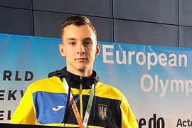 Каменской тхэквондист стал бронзовым призером чемпионата Европы по тхэквондо