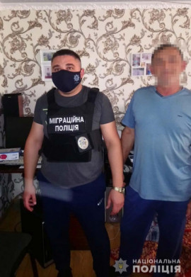 На Днепропетровщине 59-летний извращенец распространял детскую порнографию