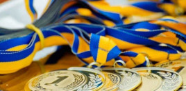 Восьмерых выдающихся спортсменов, тренеров и ветеранов спорта из Днепропетровщины поощрили стипендией Кабмина