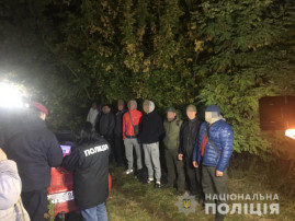 На Днепропетровщине предотвратили рейдерский захват урожая подсолнечника На Днепропетровщине предотвратили рейдерский захват урожая подсолнечника