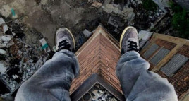 На Днепропетровщине 9-летний мальчик упал с 4-го этажа недостроя На Днепропетровщине 9-летний мальчик упал с 4-го этажа недостроя