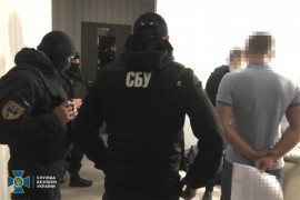 Жители Каменского входили в наркогруппировку, которая изготовляла и сбывала метамфетамин на Днепропетровщине Жители Каменского входили в наркогруппировку, которая изготовляла и сбывала метамфетамин на Днепропетровщине