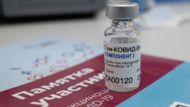 В перечень профессий для обязательной вакцинации включат социальных работников и почтальонов