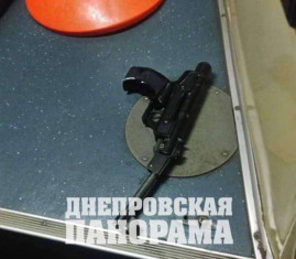 В Днепре водитель троллейбуса сумел обезоружить мужчину с пистолетом В Днепре водитель троллейбуса сумел обезоружить мужчину с пистолетом