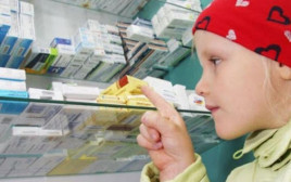 Рада ввела наказание за продажу лекарств детям Рада ввела наказание за продажу лекарств детям