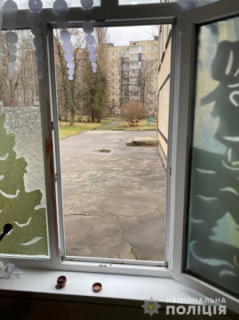 В Кривом Роге поймали серийного грабителя детских садиков: выносил технику, деньги и вещи В Кривом Роге поймали серийного грабителя детских садиков: выносил технику, деньги и вещи