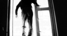 В Днепре мужчина выпрыгнул из окна больницы №4