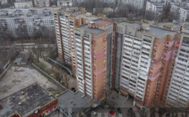 В Днепре женщина выпала из окна В Днепре женщина выпала из окна