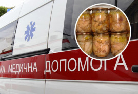 Съела консервы из свинины: в Днепропетровской области женщину госпитализировали с ботулизмом Съела консервы из свинины: в Днепропетровской области женщину госпитализировали с ботулизмом