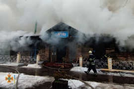 В Кривом Роге масштабный пожар охватил ресторан В Кривом Роге масштабный пожар охватил ресторан