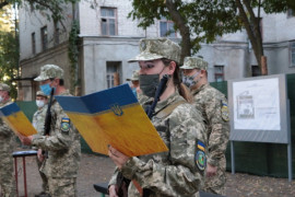 Украинок помимо армии хотят привлечь в отряды территориальной обороны