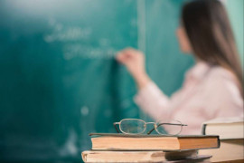 Учителям и воспитателям с января 2022 года поднимут зарплаты: сколько будут платить Учителям и воспитателям с января 2022 года поднимут зарплаты: сколько будут платить
