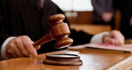 Суд виніс вирок блогеру, який організував еротичну вечірку в День пам'яті жертв голодоморів. Він має сплатити штраф Суд виніс вирок блогеру, який організував еротичну вечірку в День пам'яті жертв голодоморів. Він має сплатити штраф