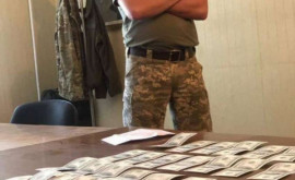 В Кривом Роге начальник военкомата брал 1000 долларов за непризыв в армию: дело передано в суд В Кривом Роге начальник военкомата брал 1000 долларов за непризыв в армию: дело передано в суд