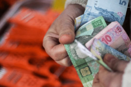 Правительство собирается с марта повысить пенсии и соцвыплаты: кому и на сколько Правительство собирается с марта повысить пенсии и соцвыплаты: кому и на сколько