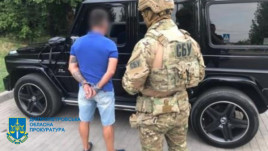 В Кривом Роге будут судить «смотрящего», который вымогал у предпринимателей несуществующие долги В Кривом Роге будут судить «смотрящего», который вымогал у предпринимателей несуществующие долги