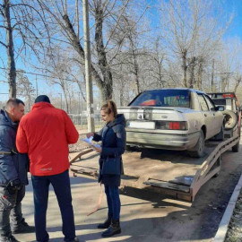 В Кривом Роге у алиментщика забрали Ford за неплатежи