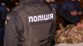 В Днепре двое мужчин влезли в детский садик, чтобы украсть еду, лампочки, порошок и мыло В Днепре двое мужчин влезли в детский садик, чтобы украсть еду, лампочки, порошок и мыло