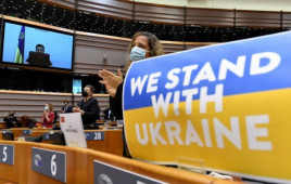 Европарламент рекомендовал предоставить Украине статус кандидата в ЕС