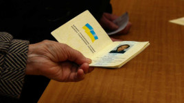 Росіяни штампують українські паспорти для диверсантів у захоплених містах, – ЗМІ Росіяни штампують українські паспорти для диверсантів у захоплених містах, – ЗМІ