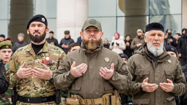 "Кадыровцев" в Днепре решили хоронить в свиных шкурах: зачем и почему для них это плохо "Кадыровцев" в Днепре решили хоронить в свиных шкурах: зачем и почему для них это плохо