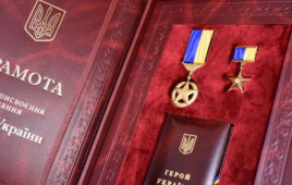 Зеленский присвоил звание Герой Украины 15 военным