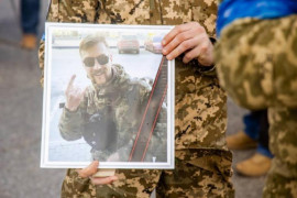 На Днепропетровщине попрощались с известным активистом, погибшим на Донбассе